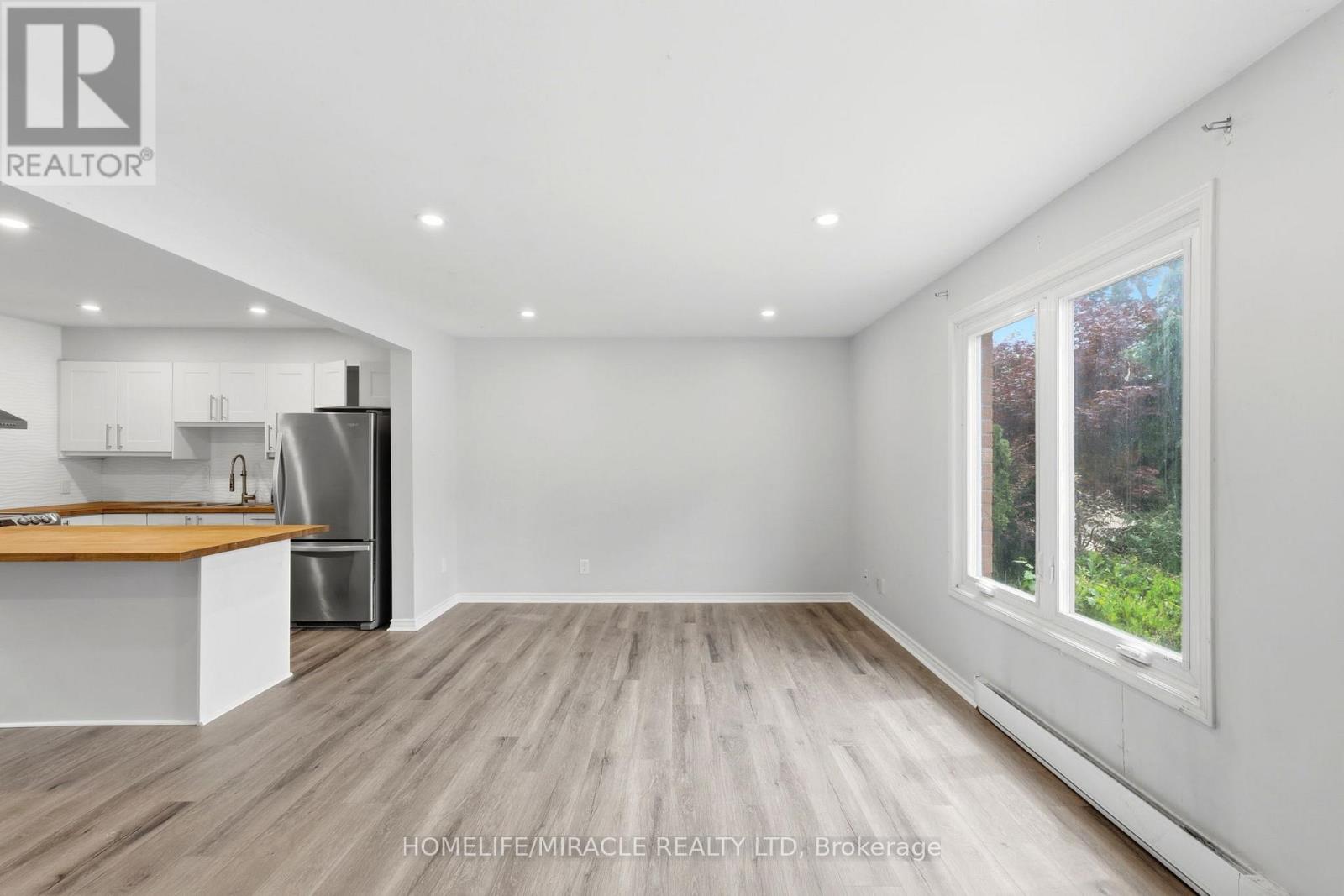 860 TRAFALGAR STREET - 5