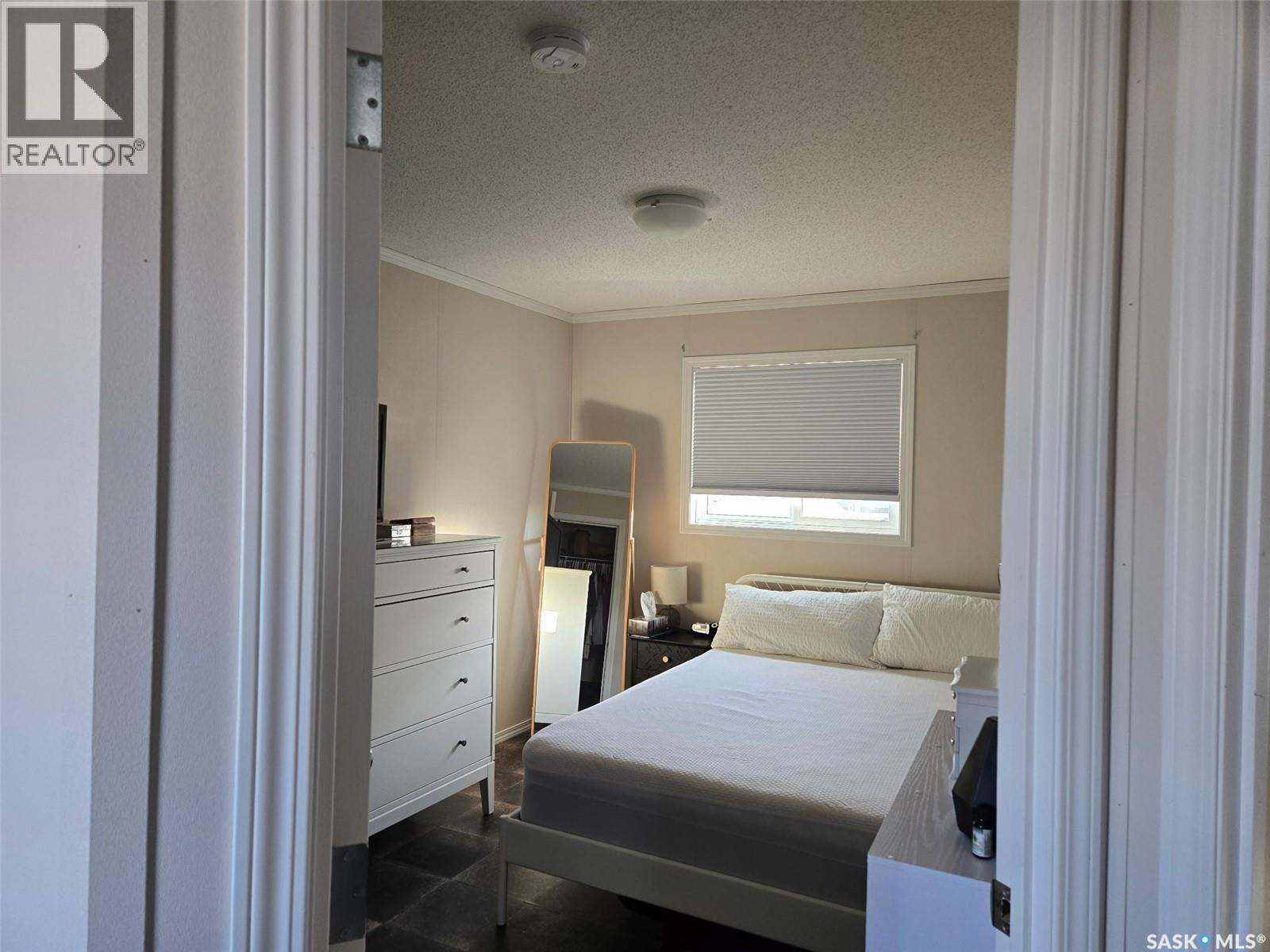 29 Sunrise ESTATES - 26