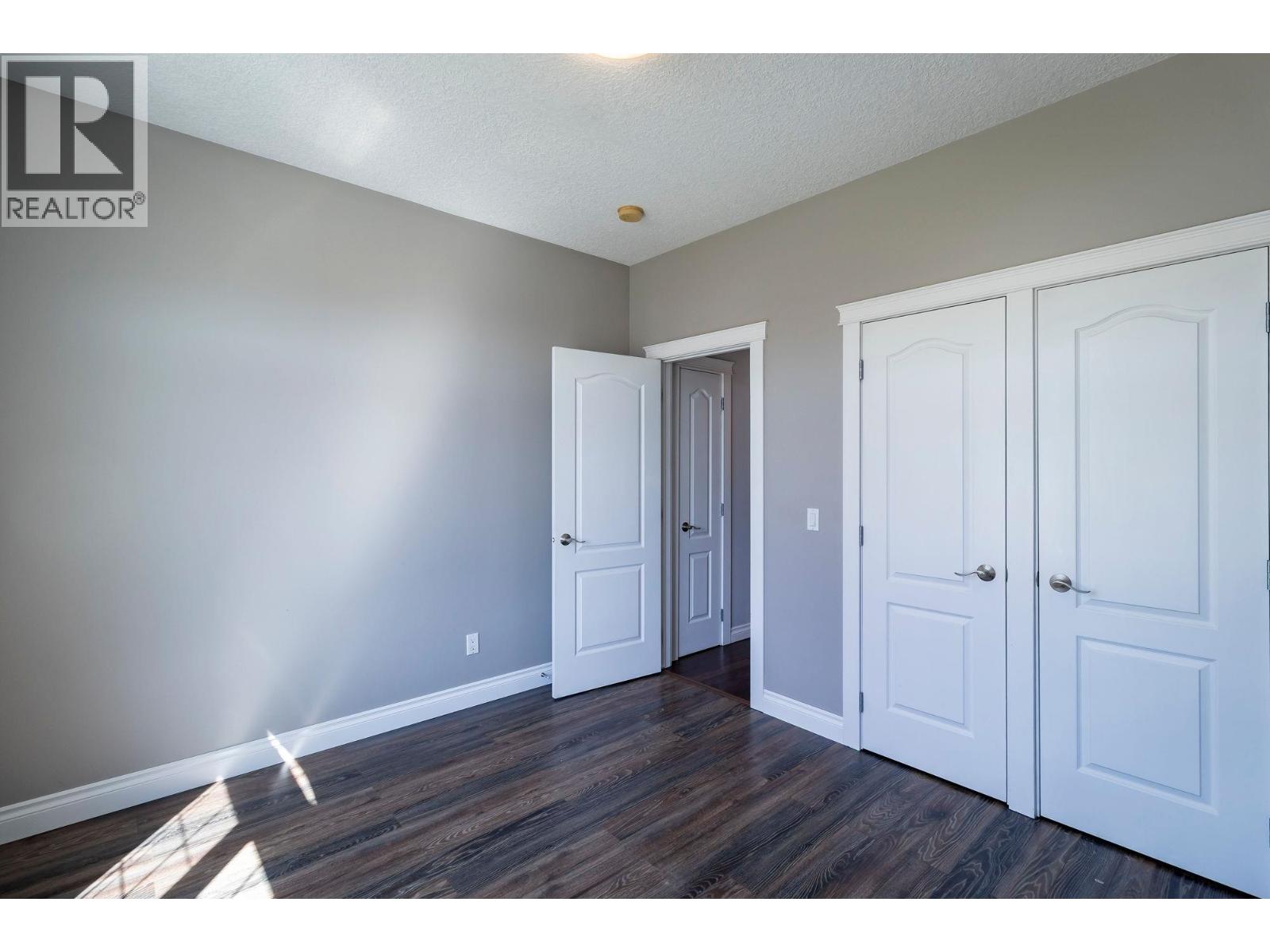 11007 88A STREET - 31