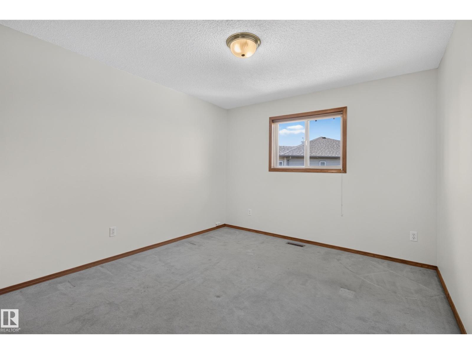 1136 KANE WD NW - 27
