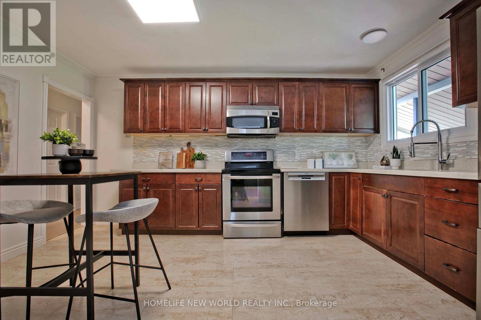 727 BALATON AVENUE - 13