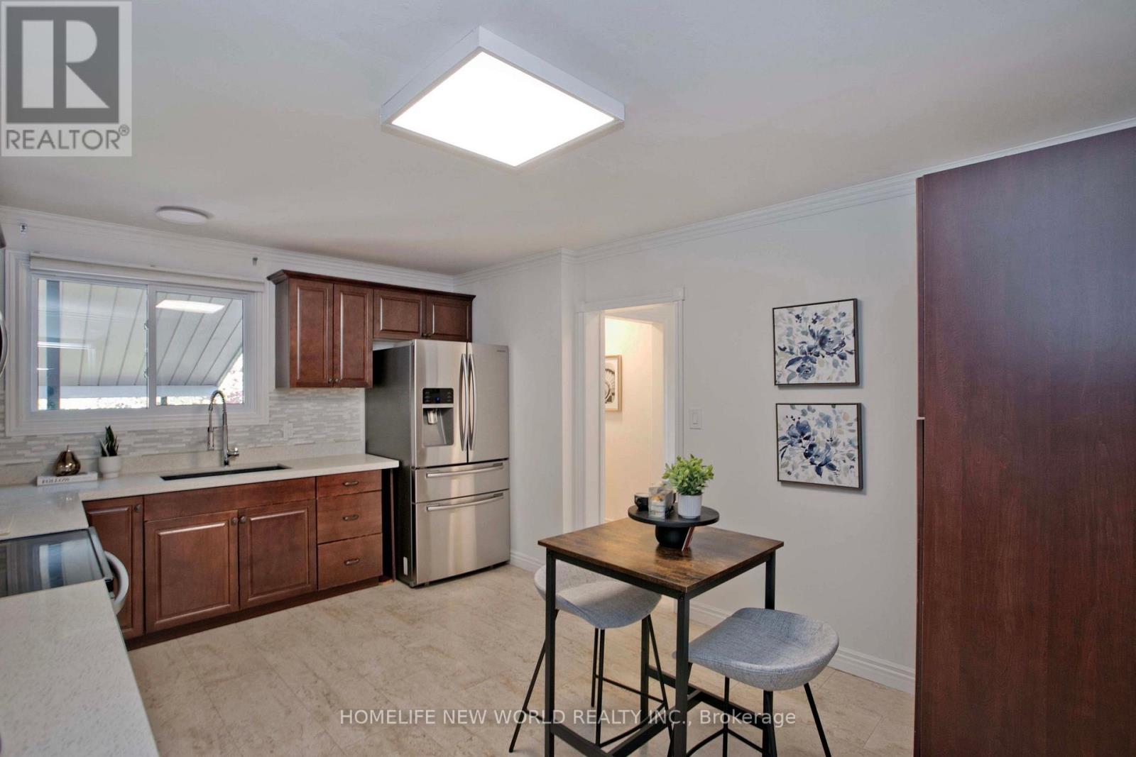 727 BALATON AVENUE - 14