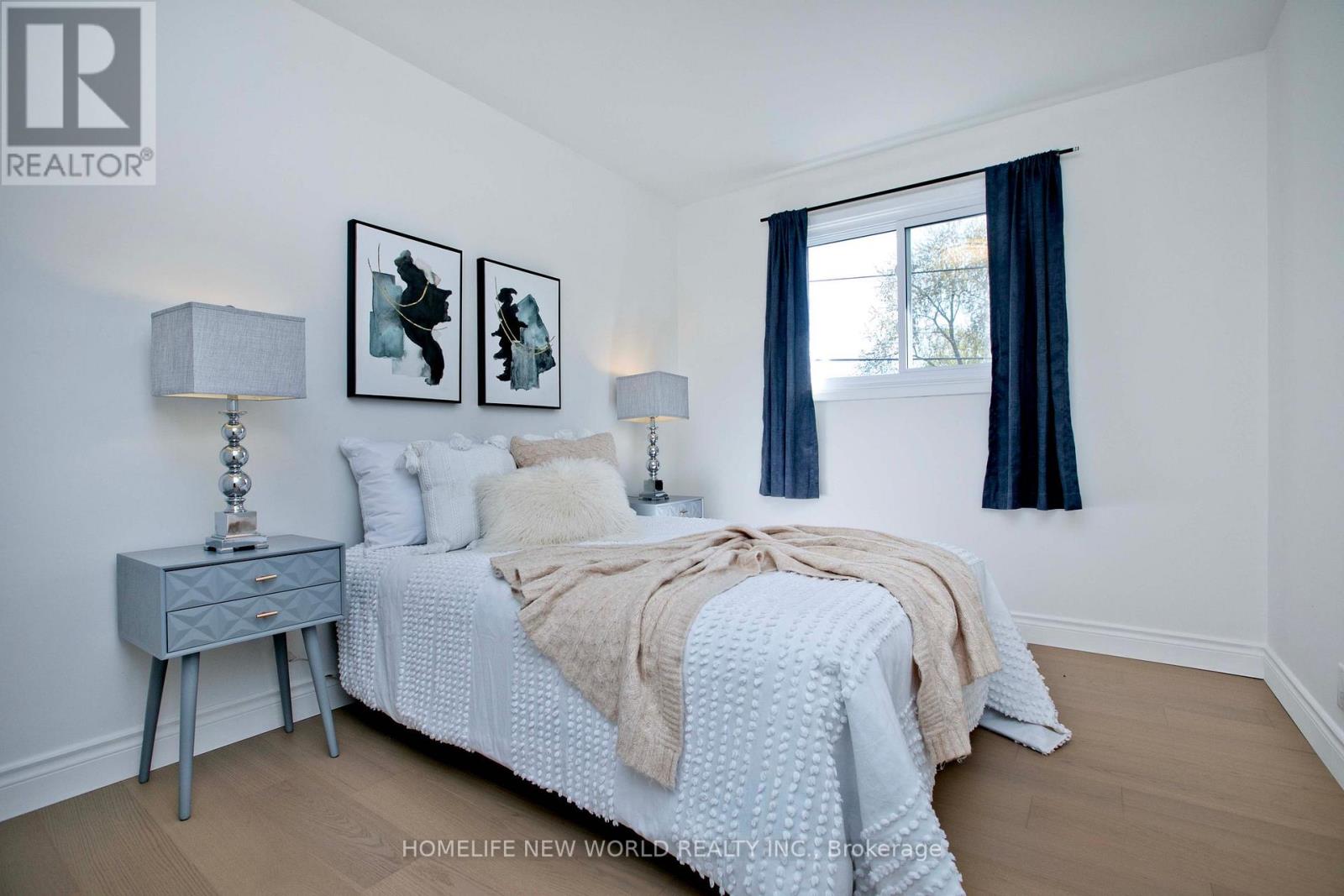 727 BALATON AVENUE - 22
