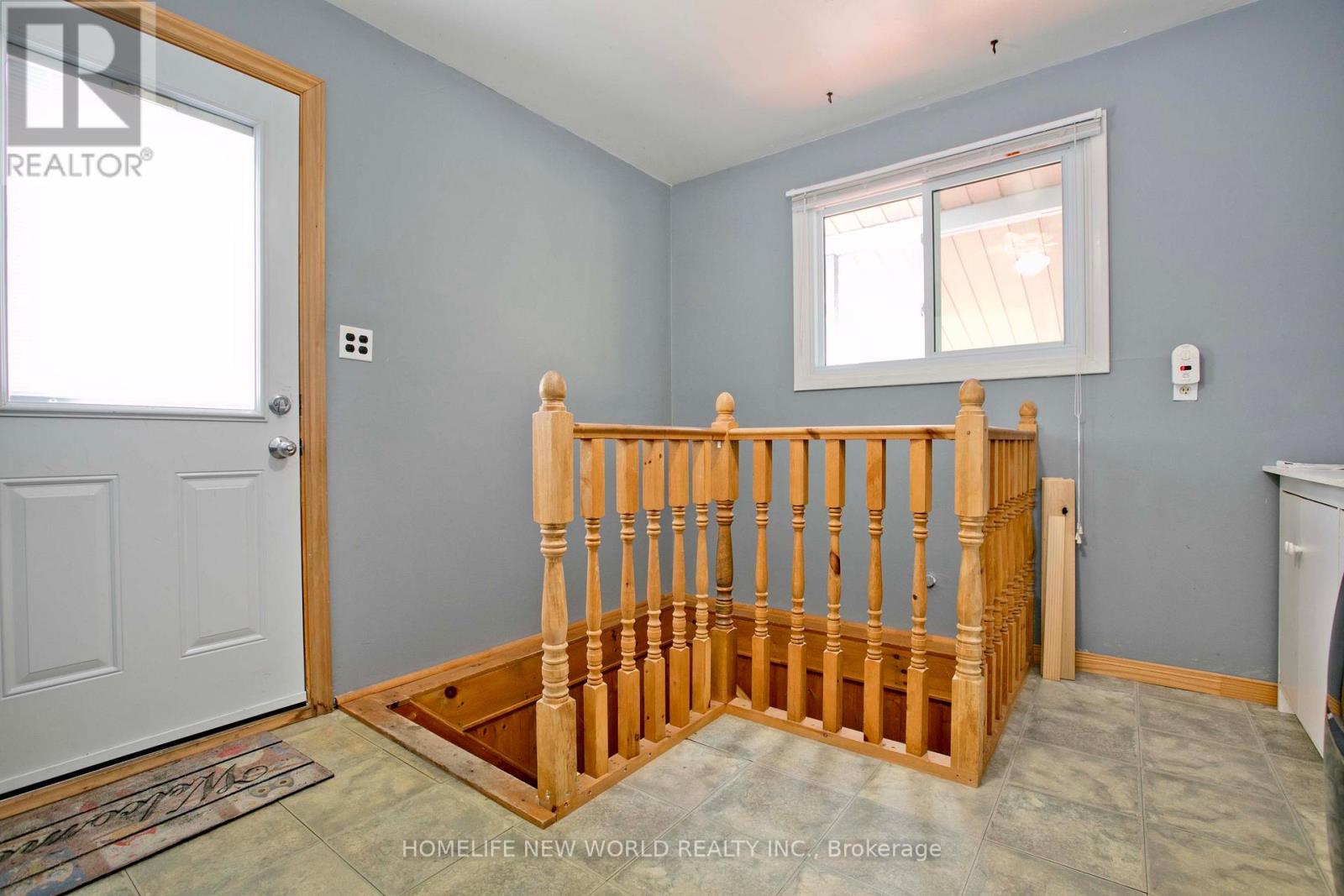 727 BALATON AVENUE - 27
