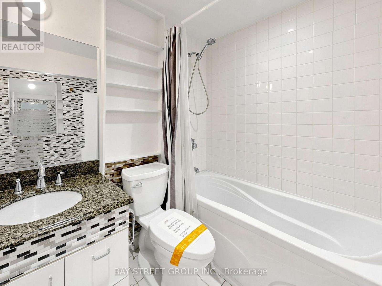 1108 VALLEY COURT - 22