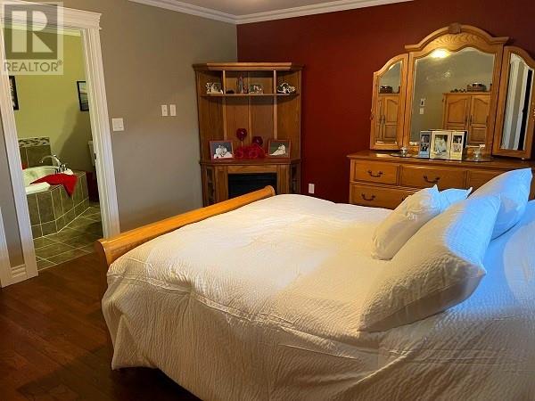 23 Westmount Road - 14