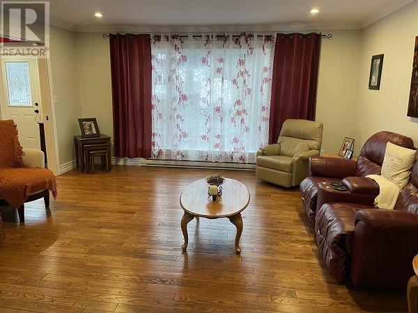 23 Westmount Road - 7