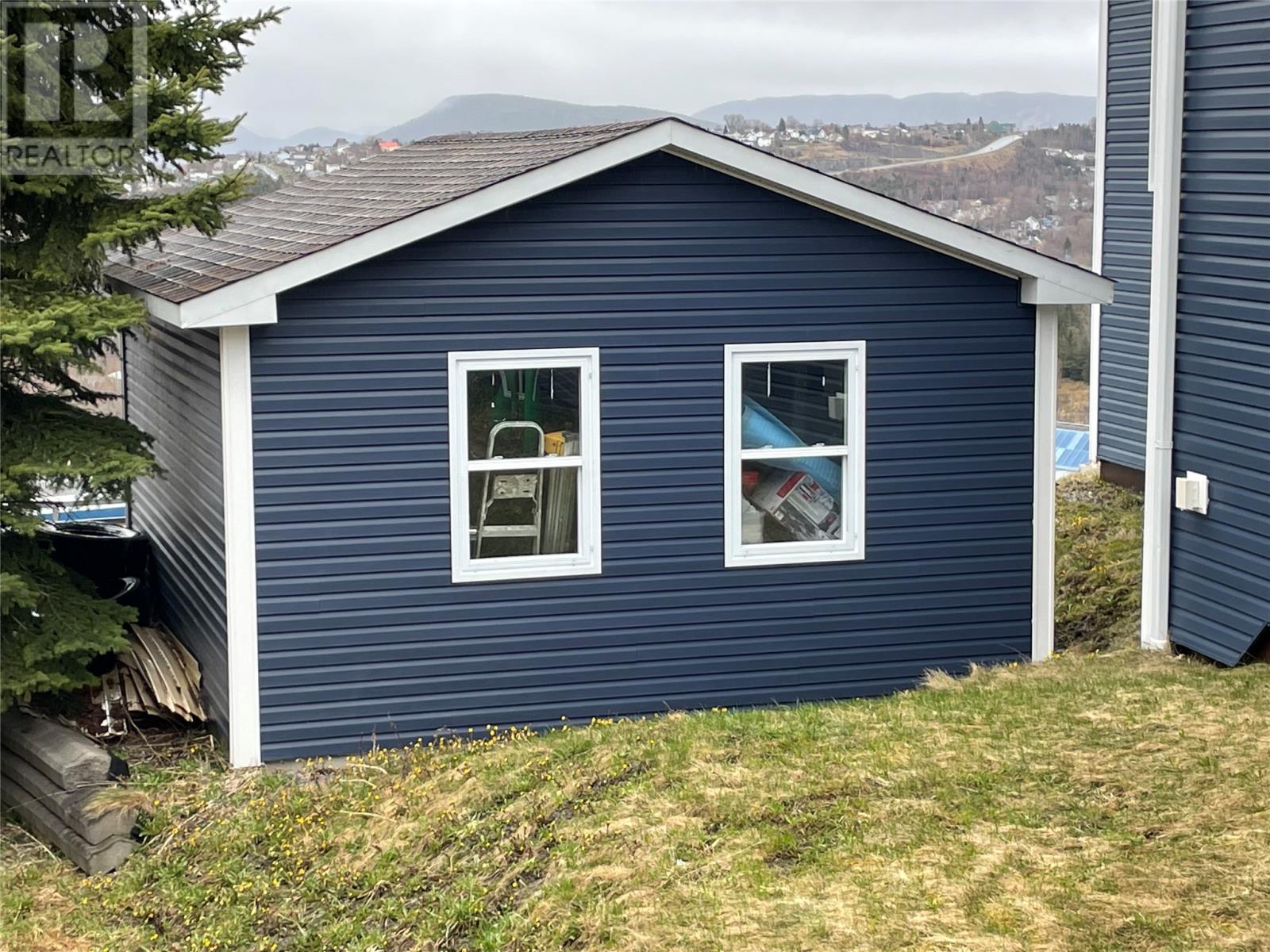 23 Westmount Road - 27