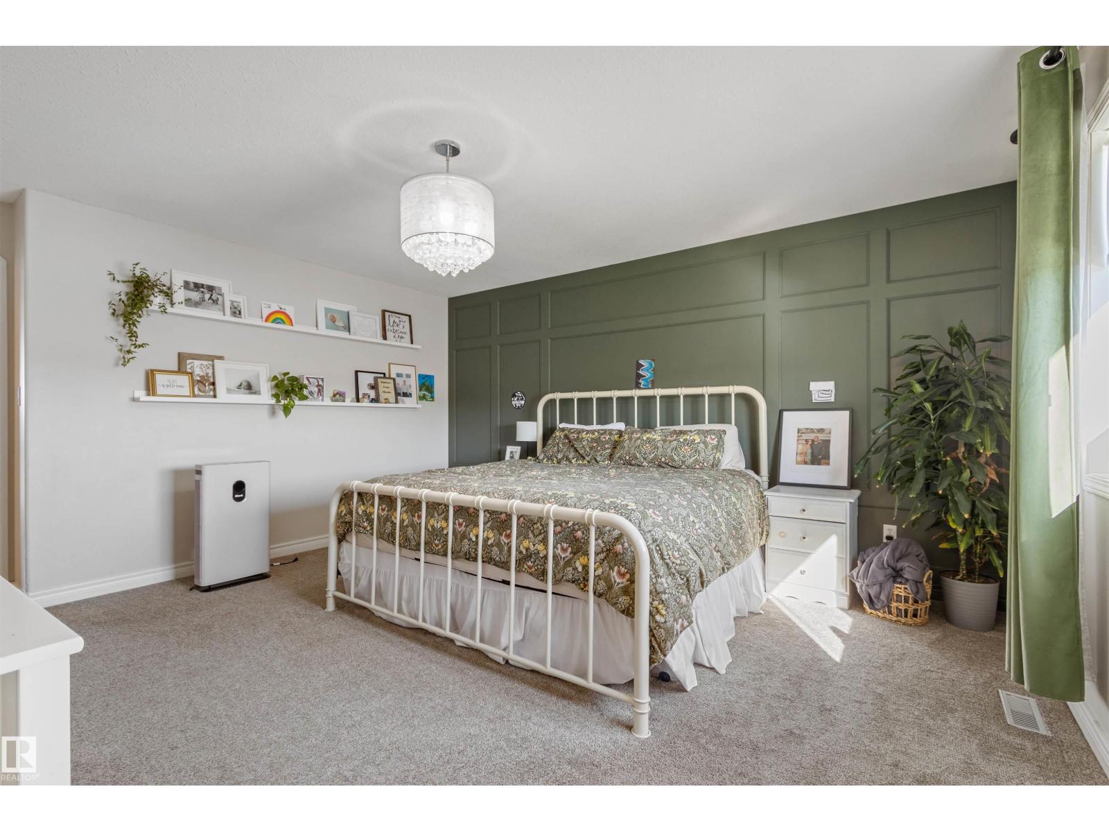 4117 46 AV — photo 23