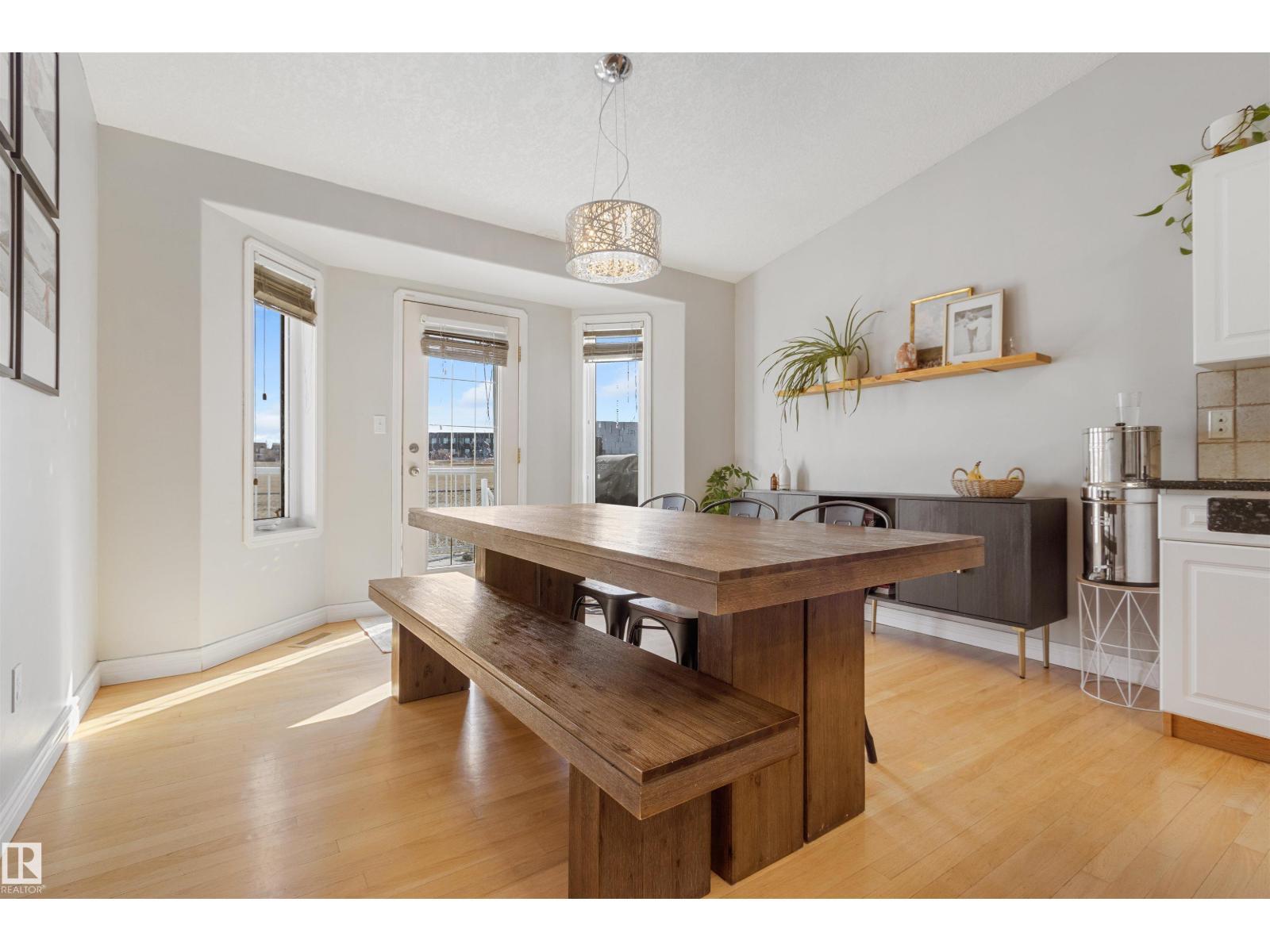 4117 46 AV — photo 22