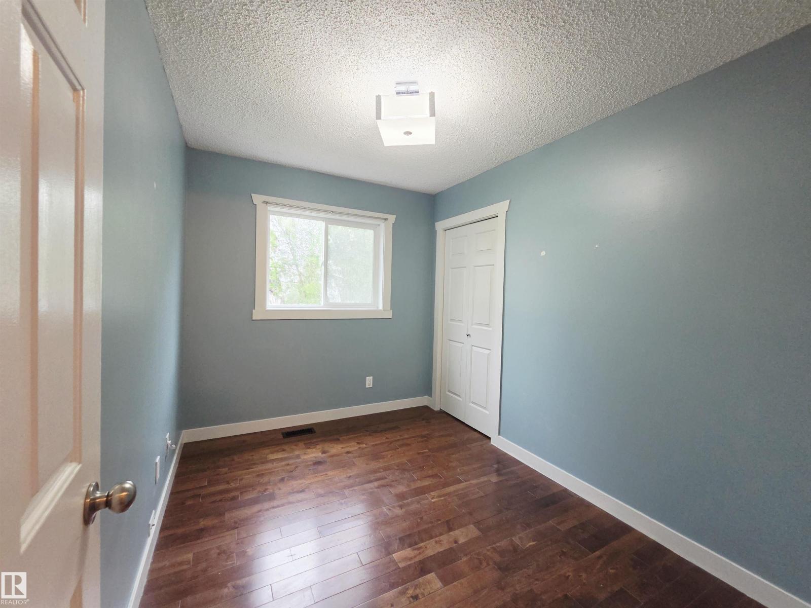 114 WESTBOURNE RD — photo 9