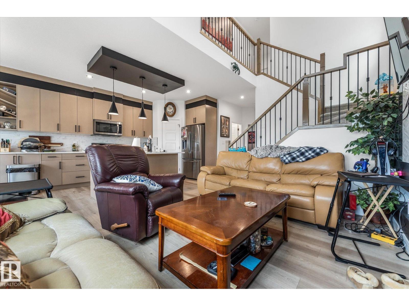 94 ELM ST - 9