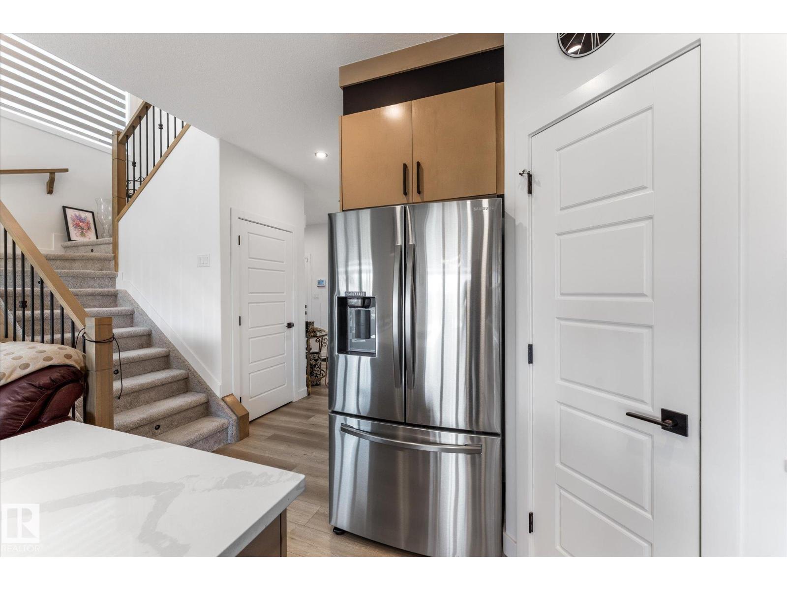 92 ELM ST - 15