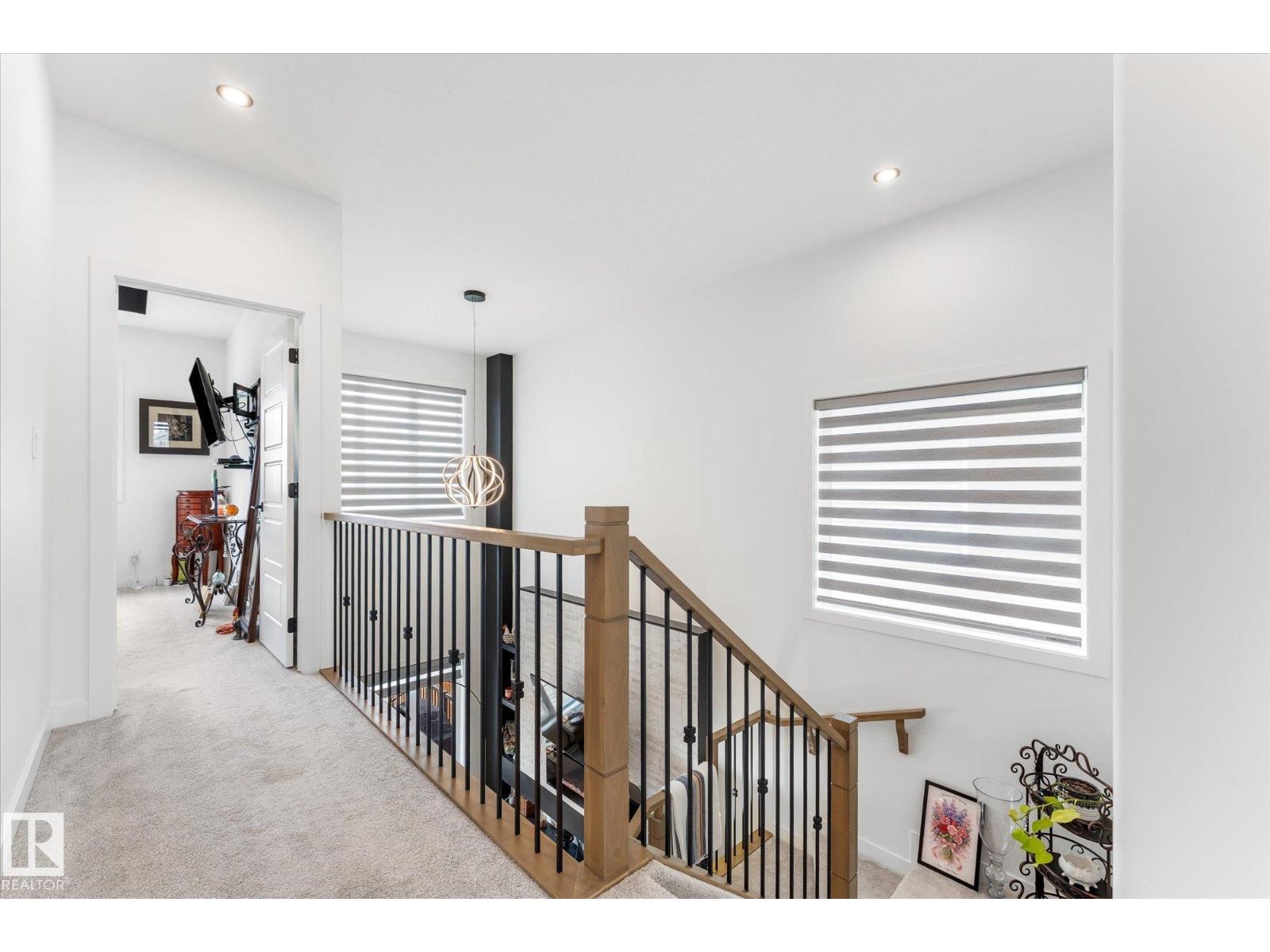 92 ELM ST - 19