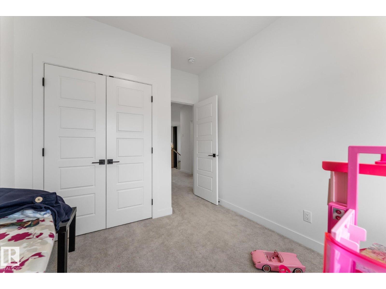 92 ELM ST - 28