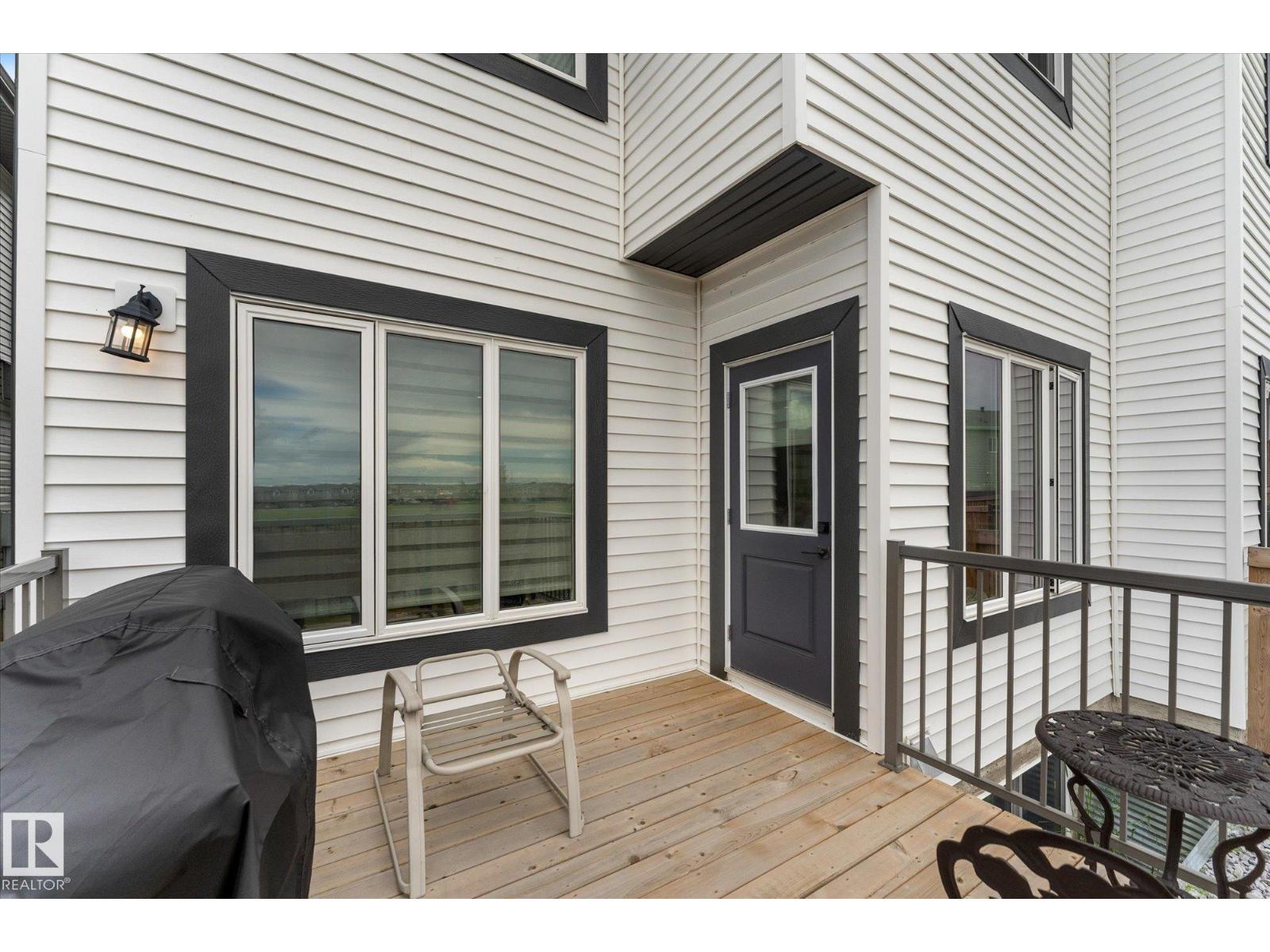 92 ELM ST - 34