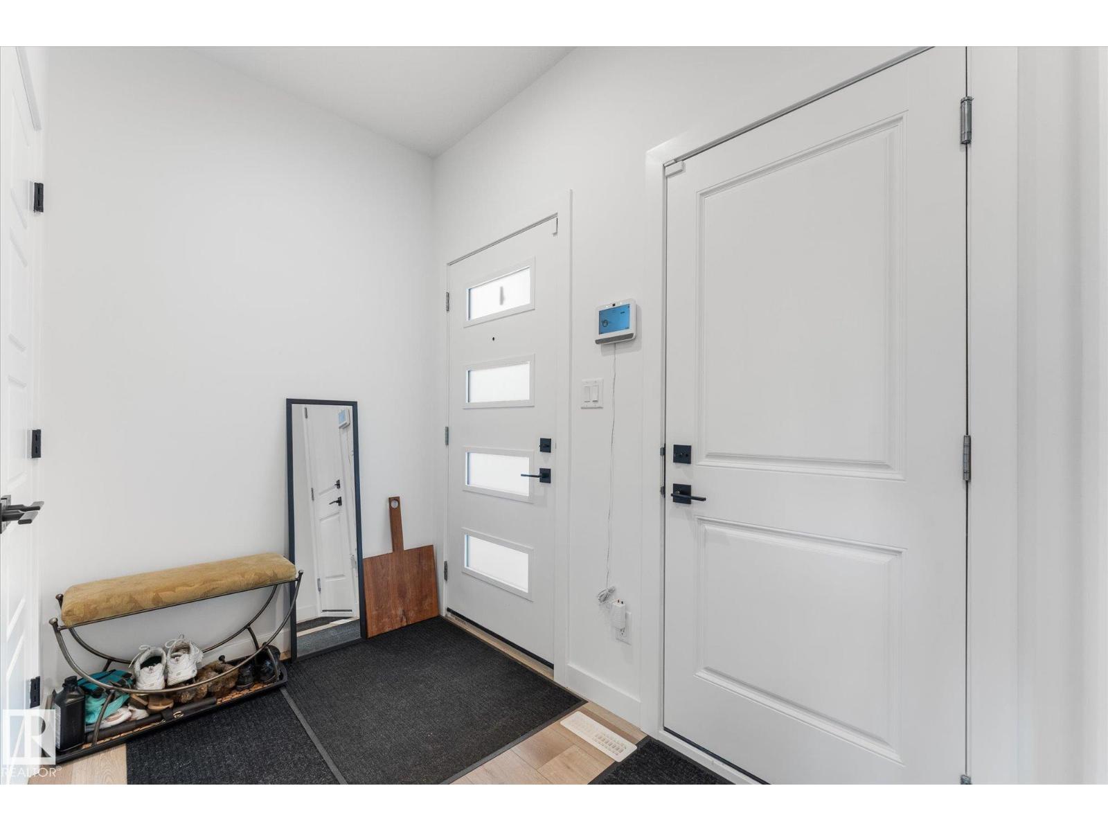 92 ELM ST - 6
