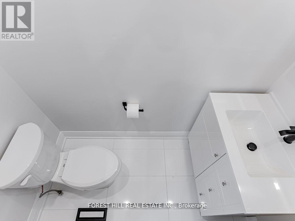 #37 2120 RATHBURN ROAD E - 12