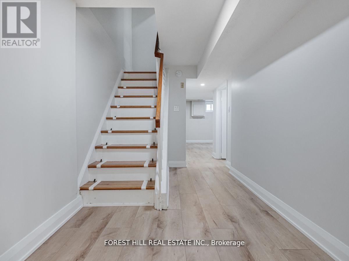 #37 2120 RATHBURN ROAD E - 22