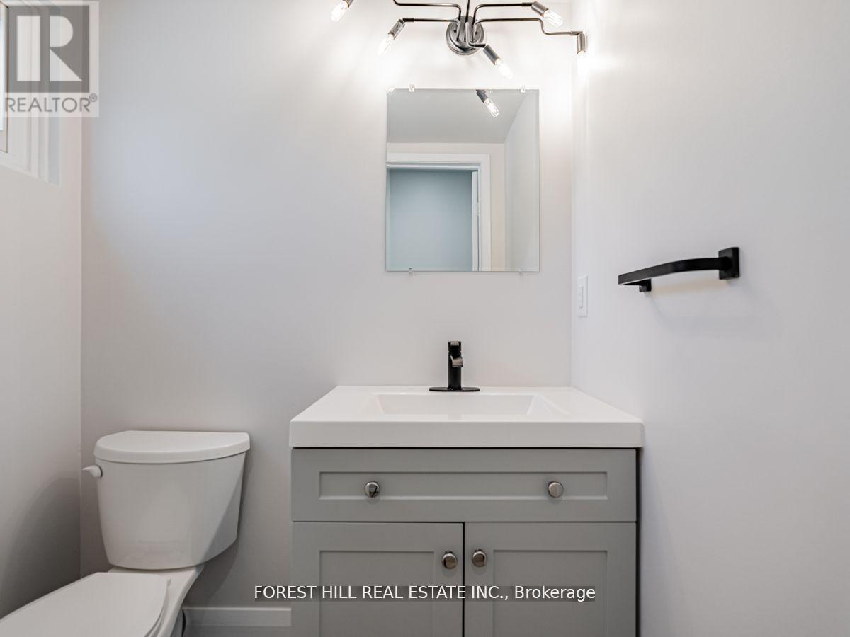 #37 2120 RATHBURN ROAD E - 9