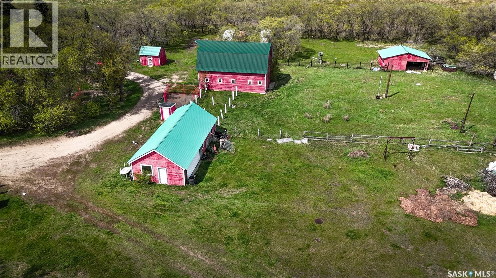 De Fehr Acres - 3