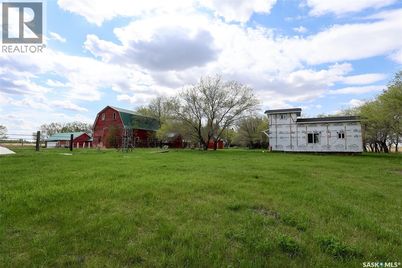 De Fehr Acres - 64