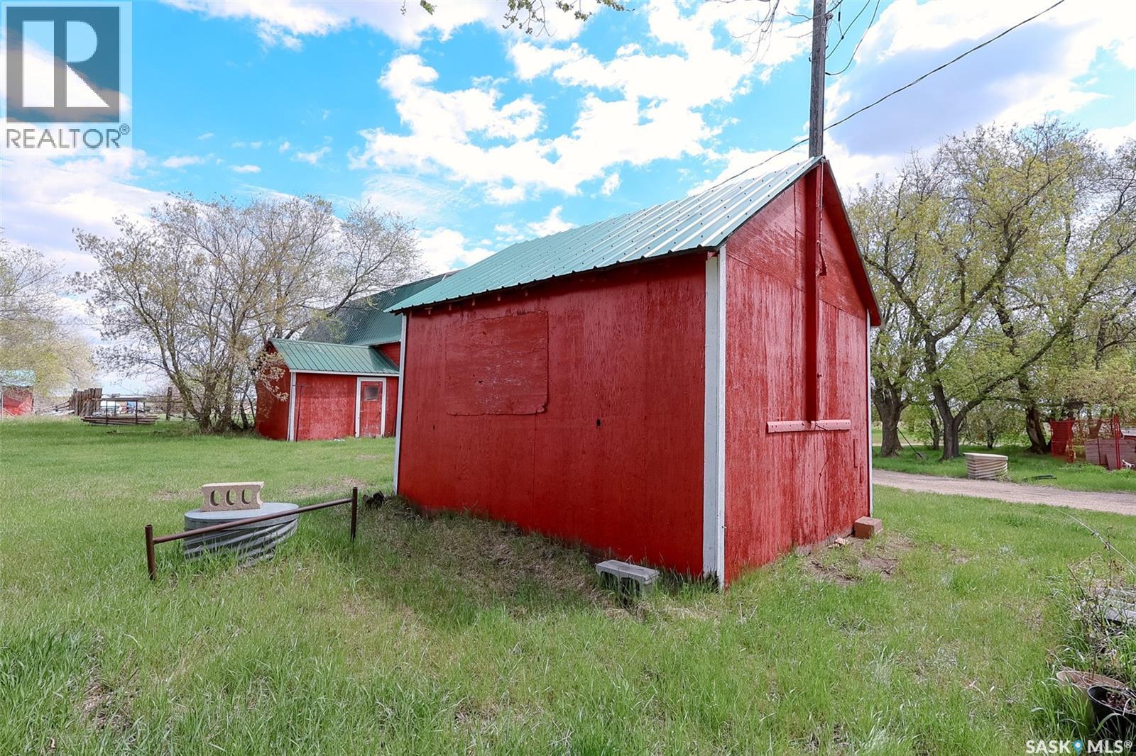 De Fehr Acres - 68