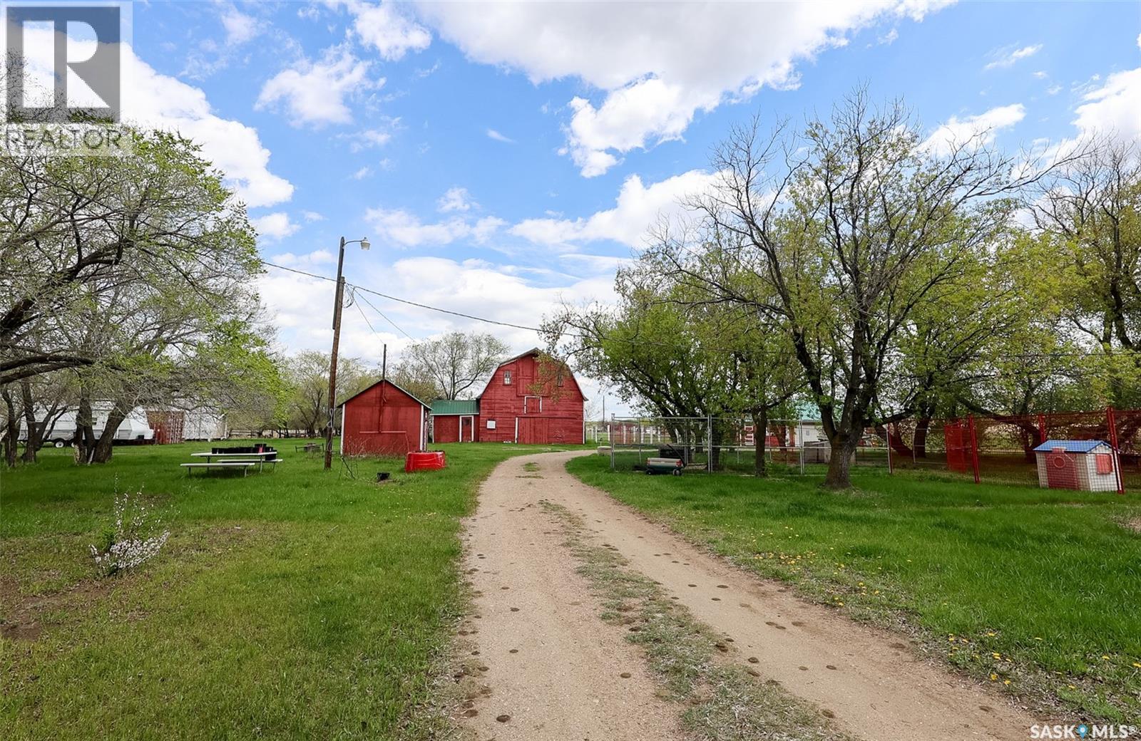 De Fehr Acres - 75