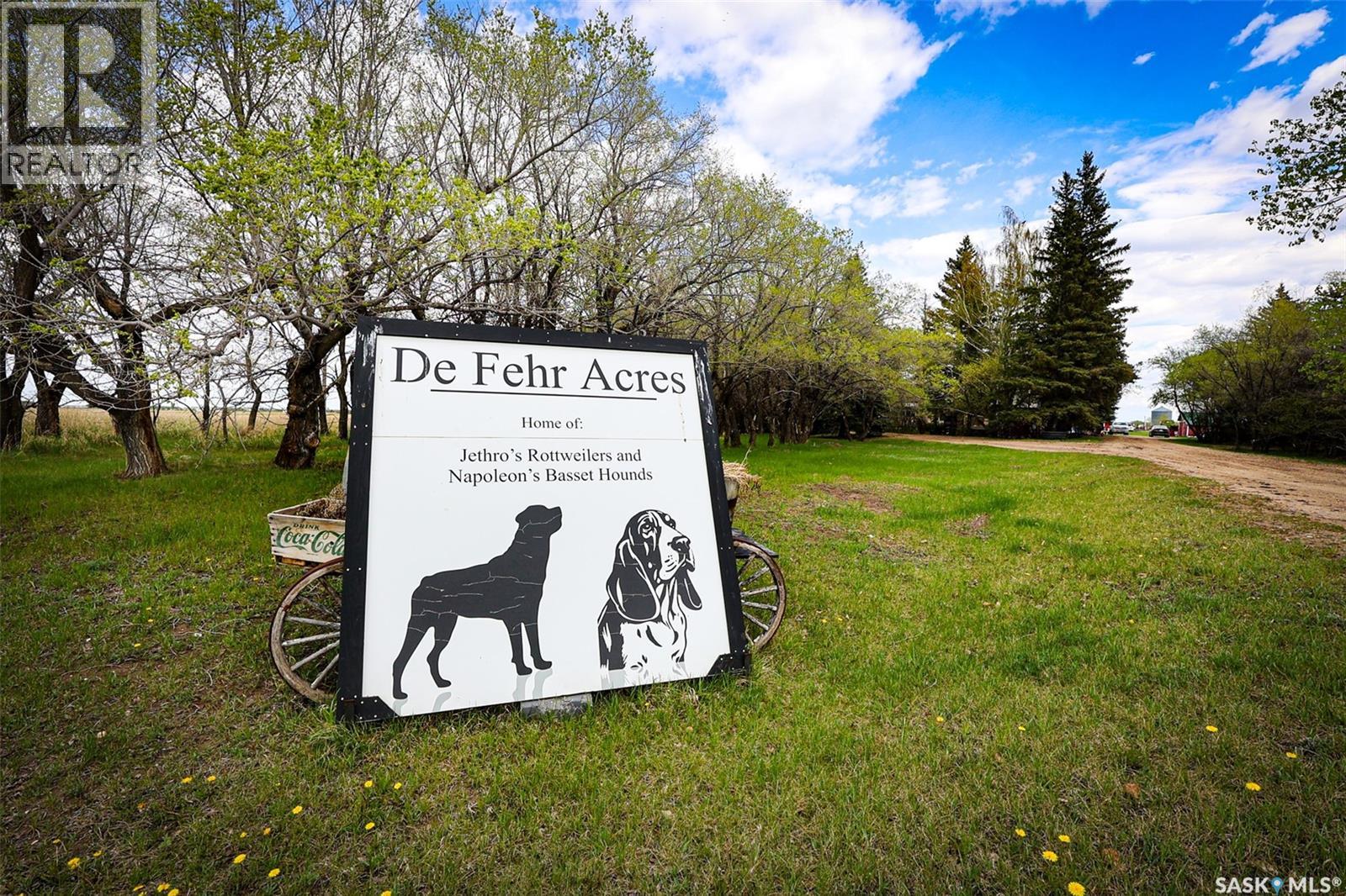 De Fehr Acres - 78