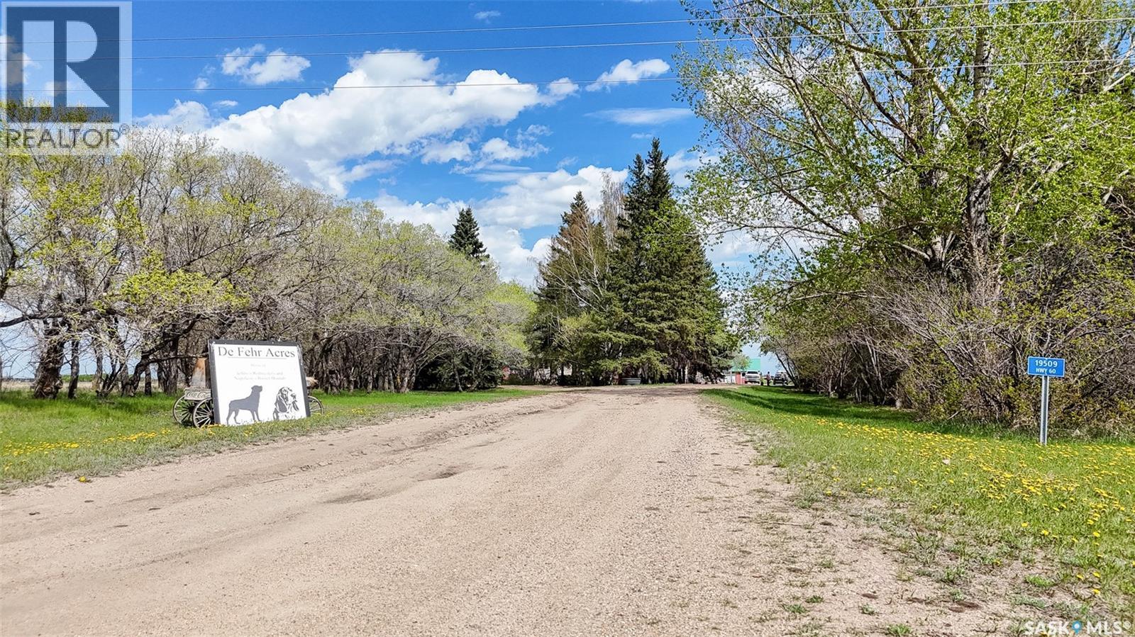 De Fehr Acres - 8