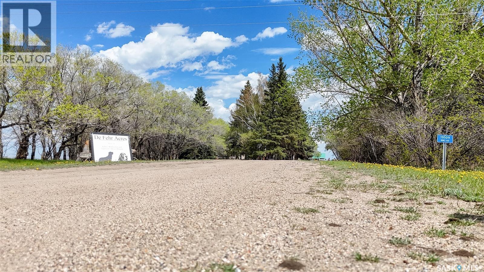 De Fehr Acres - 9