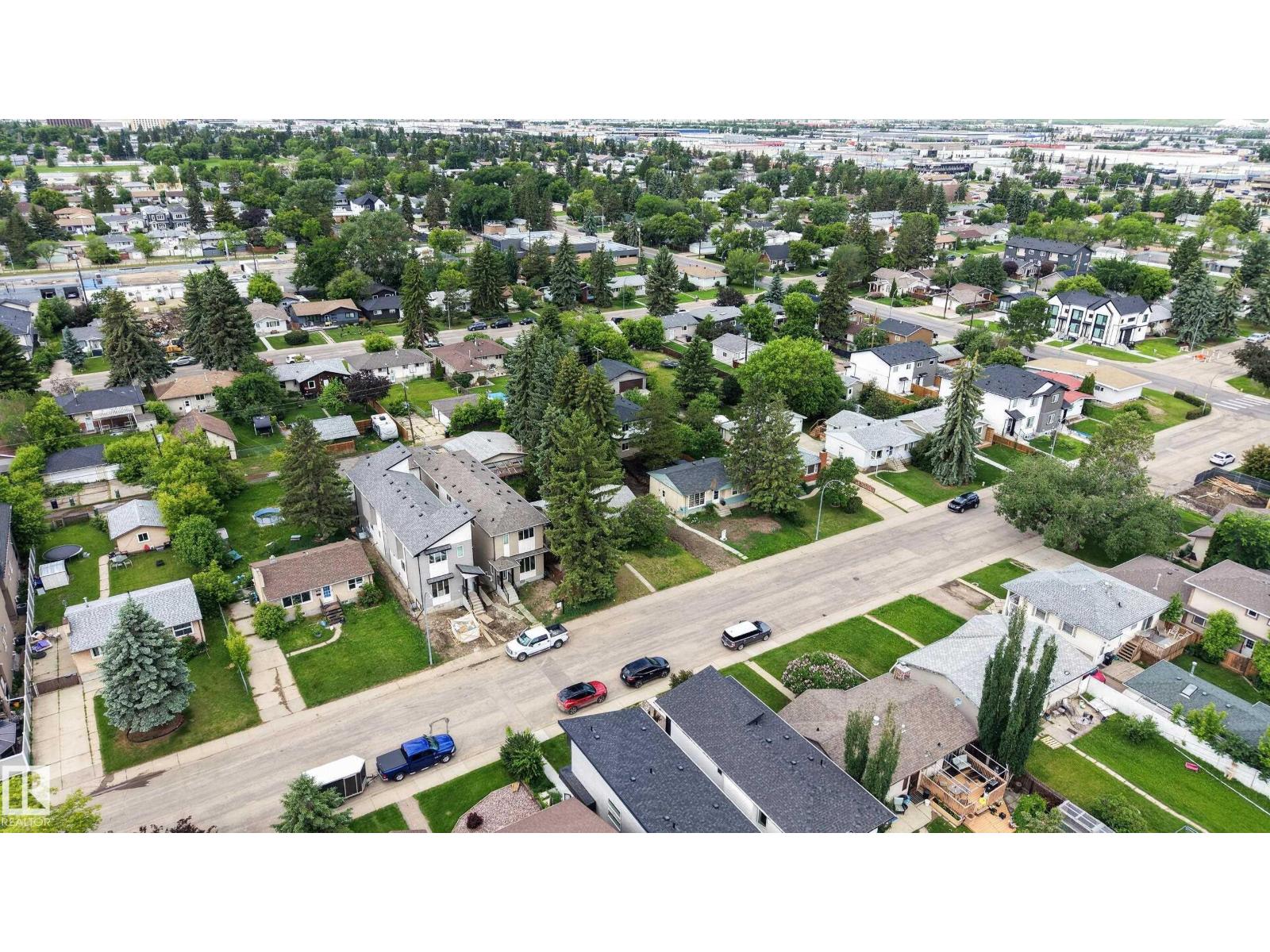 10924 154 ST NW - 16