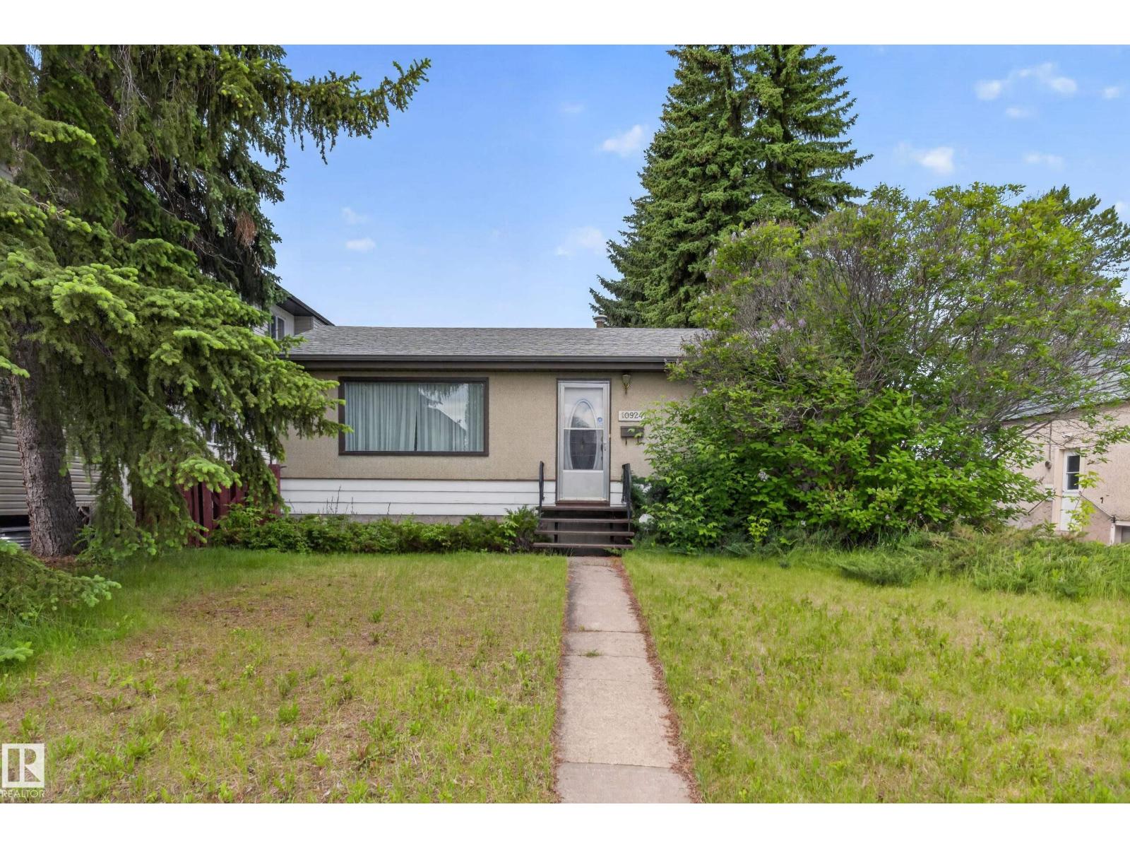 10924 154 ST NW - 19