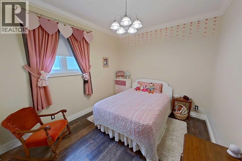 26 Jaspar Crescent — photo 20