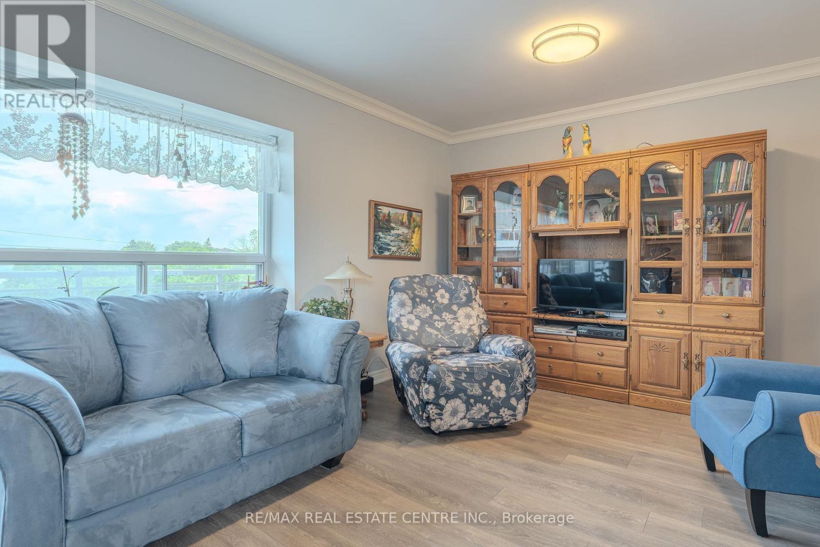 #403 350 CONCESSION STREET - 11