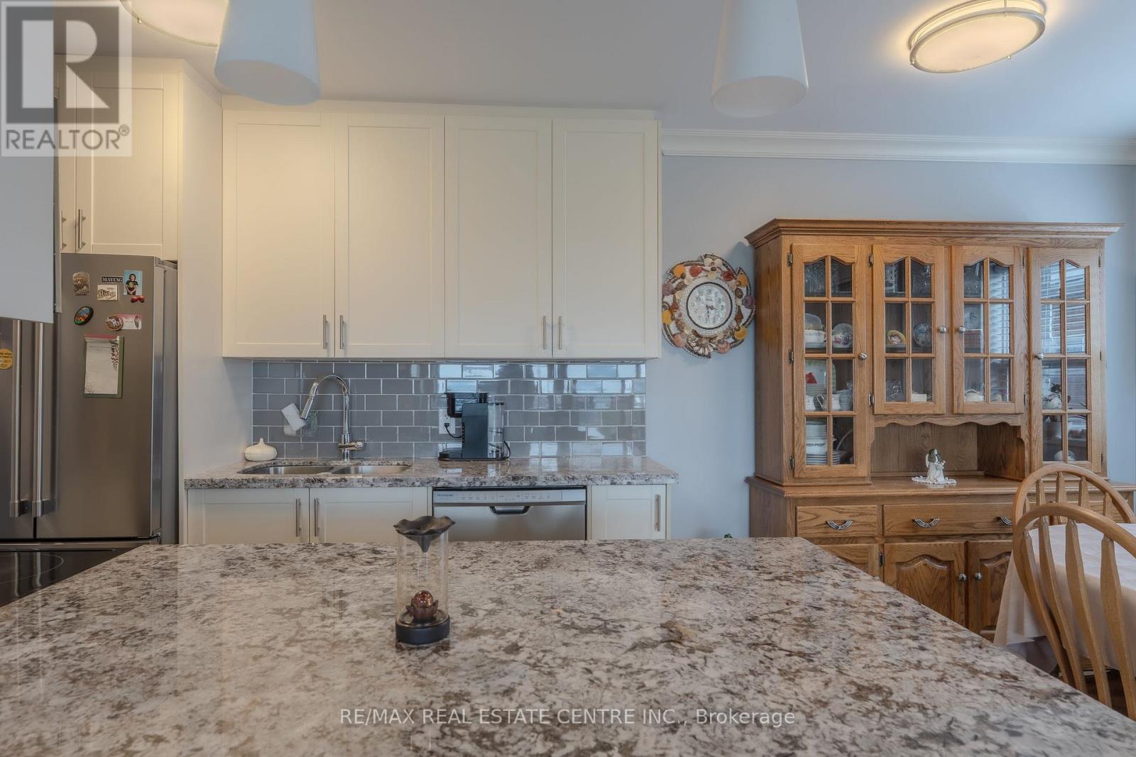 #403 350 CONCESSION STREET - 18