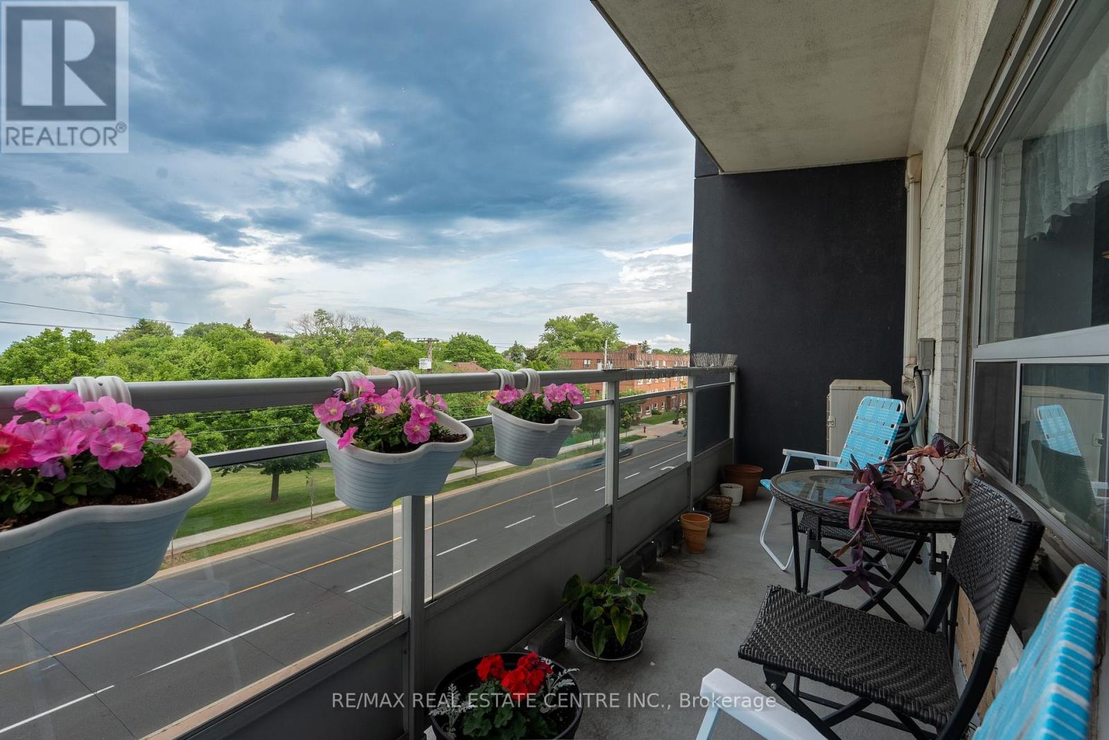 #403 350 CONCESSION STREET - 5