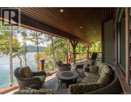 Ensuite - 123 Smith Rd, Salt Spring, BC V8K2W9 Photo 13