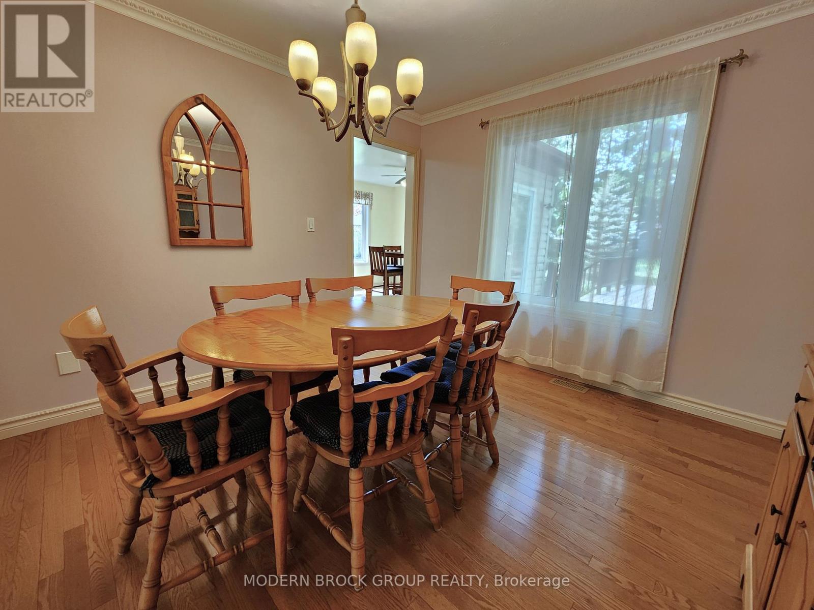 382 PEARL STREET W - 12