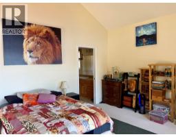 70 Sandner Road, Christina Lake, BC V0H1E0 Photo 15