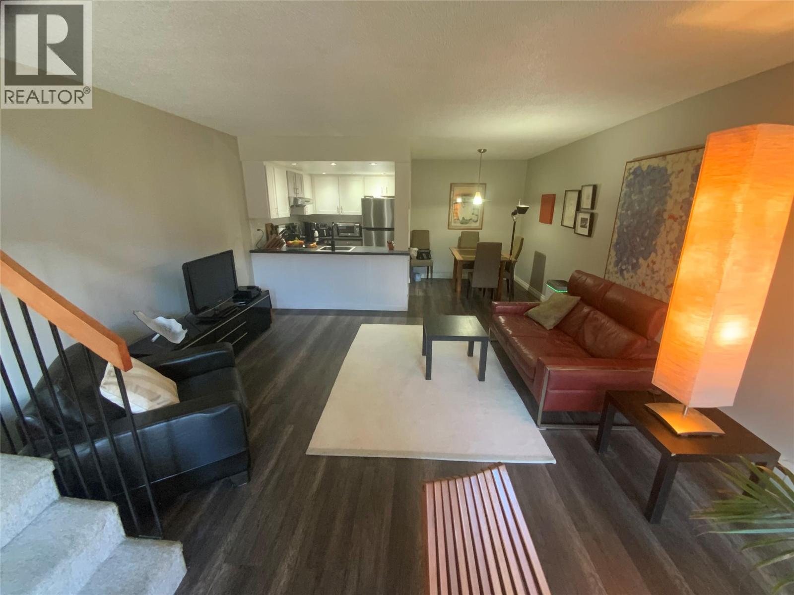 #216 3140 Wilson Street - 8