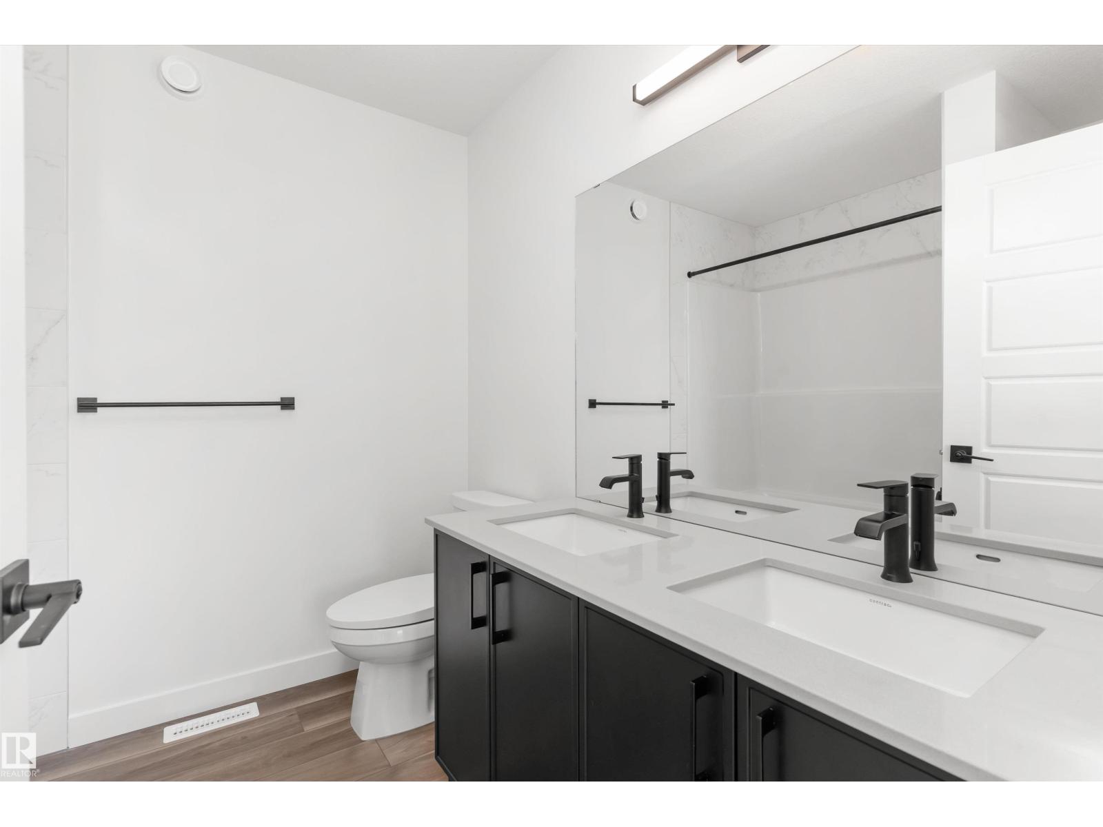 1056 Cristall CR SW - 23