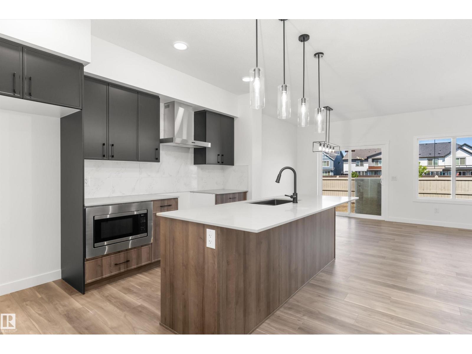 1056 Cristall CR SW - 16