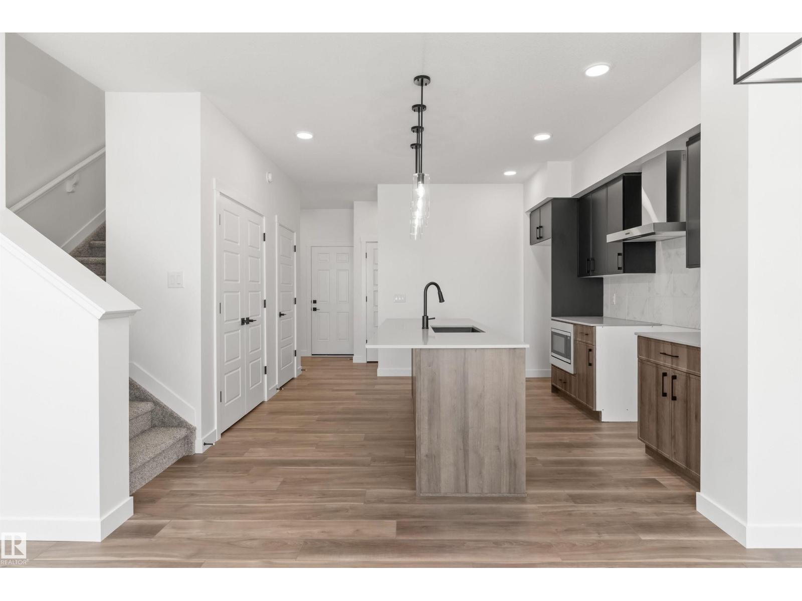 1056 Cristall CR SW - 13