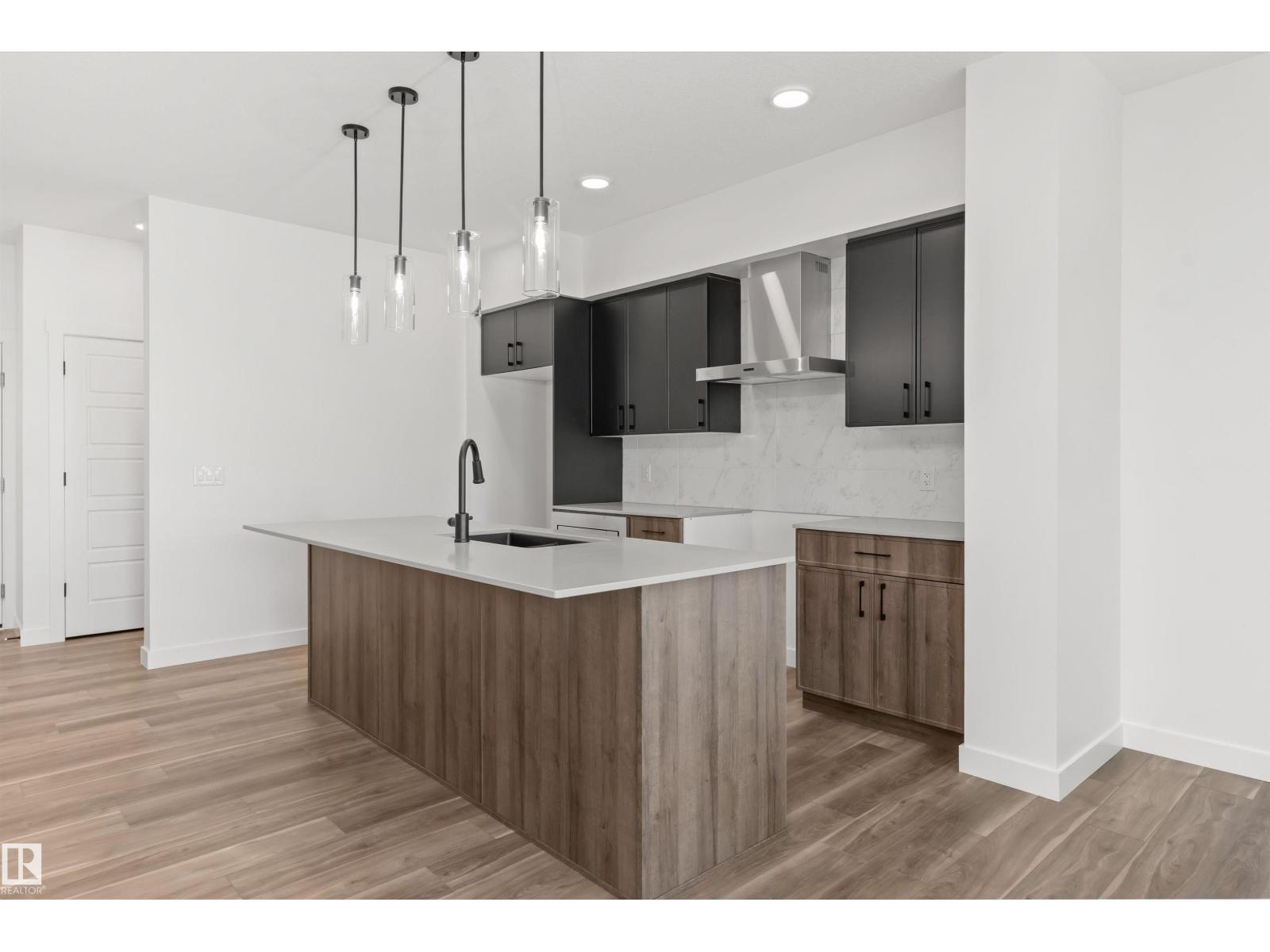 1056 Cristall CR SW - 14
