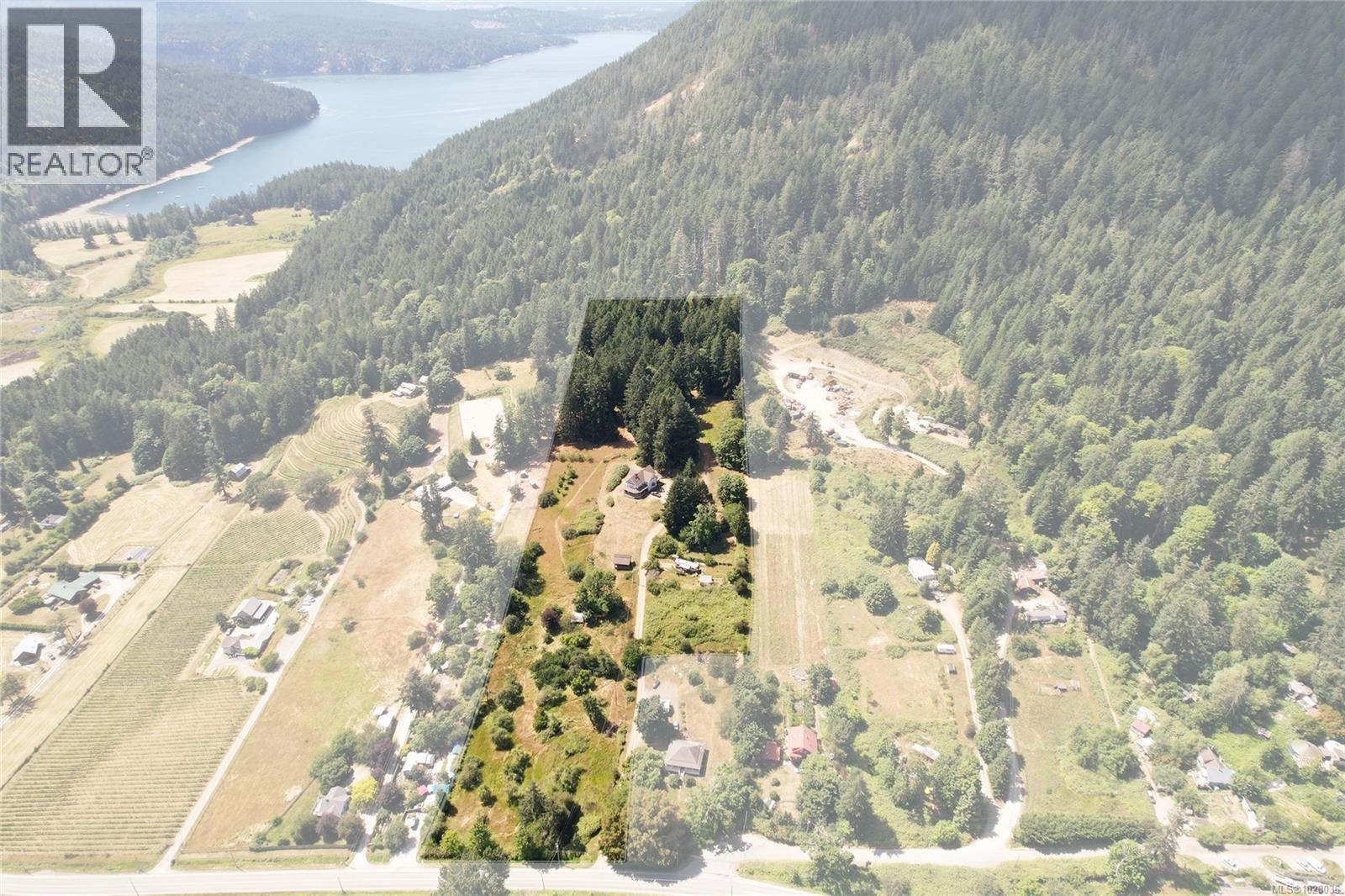 1832 Fulford-Ganges Rd - 47
