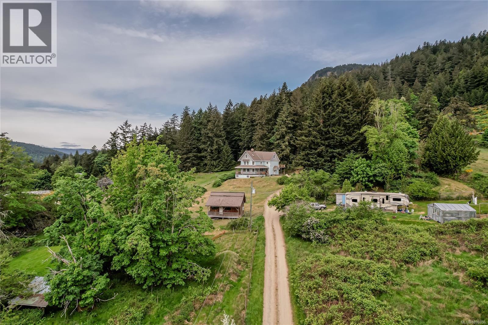 1832 Fulford-Ganges Rd - Image 5