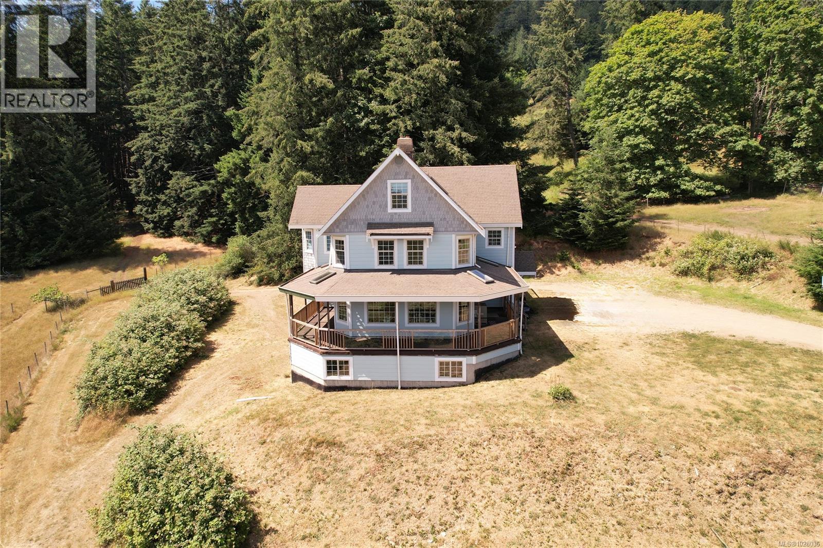 1832 Fulford-Ganges Rd - Image 41