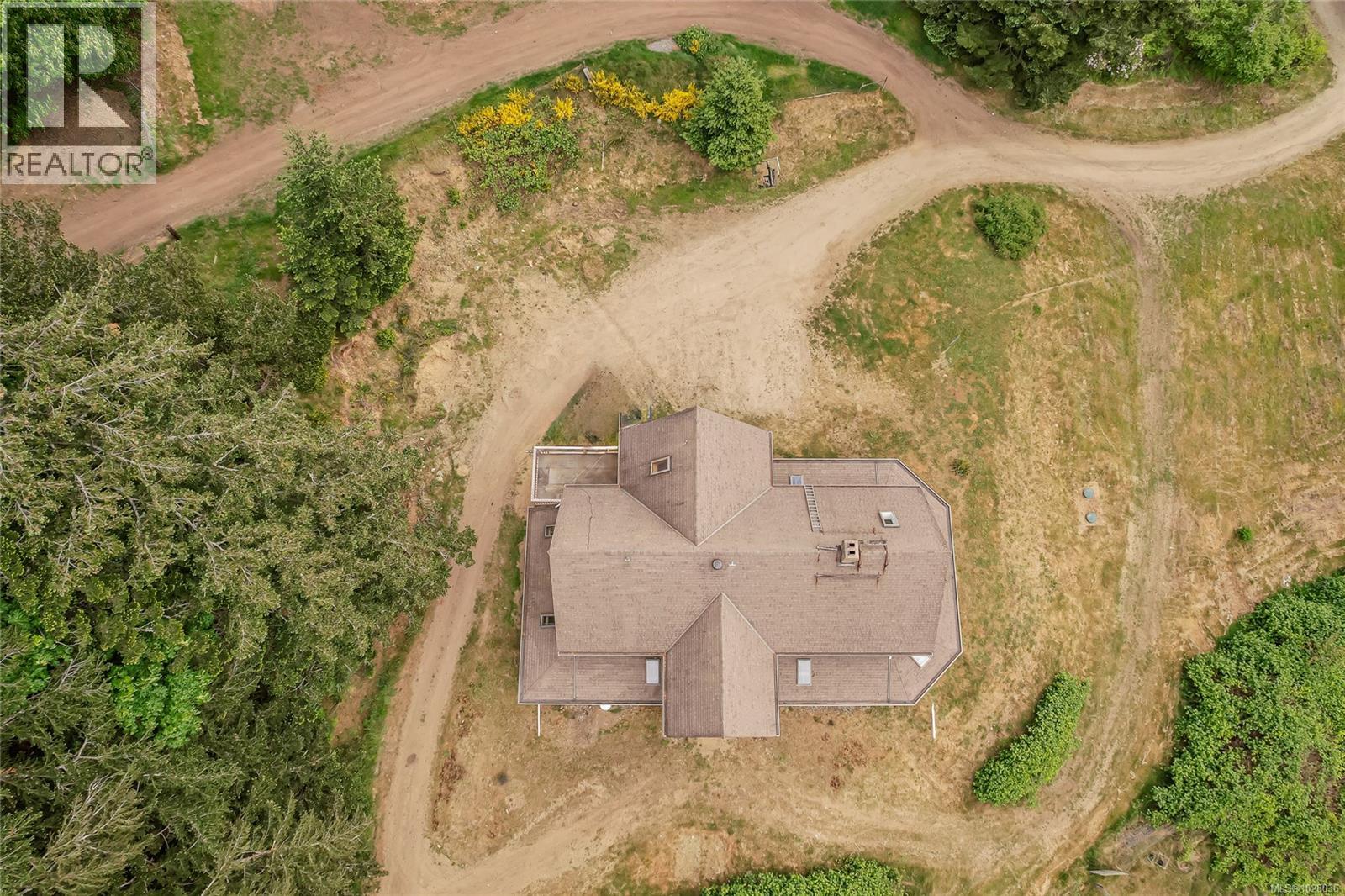 1832 Fulford-Ganges Rd - 45