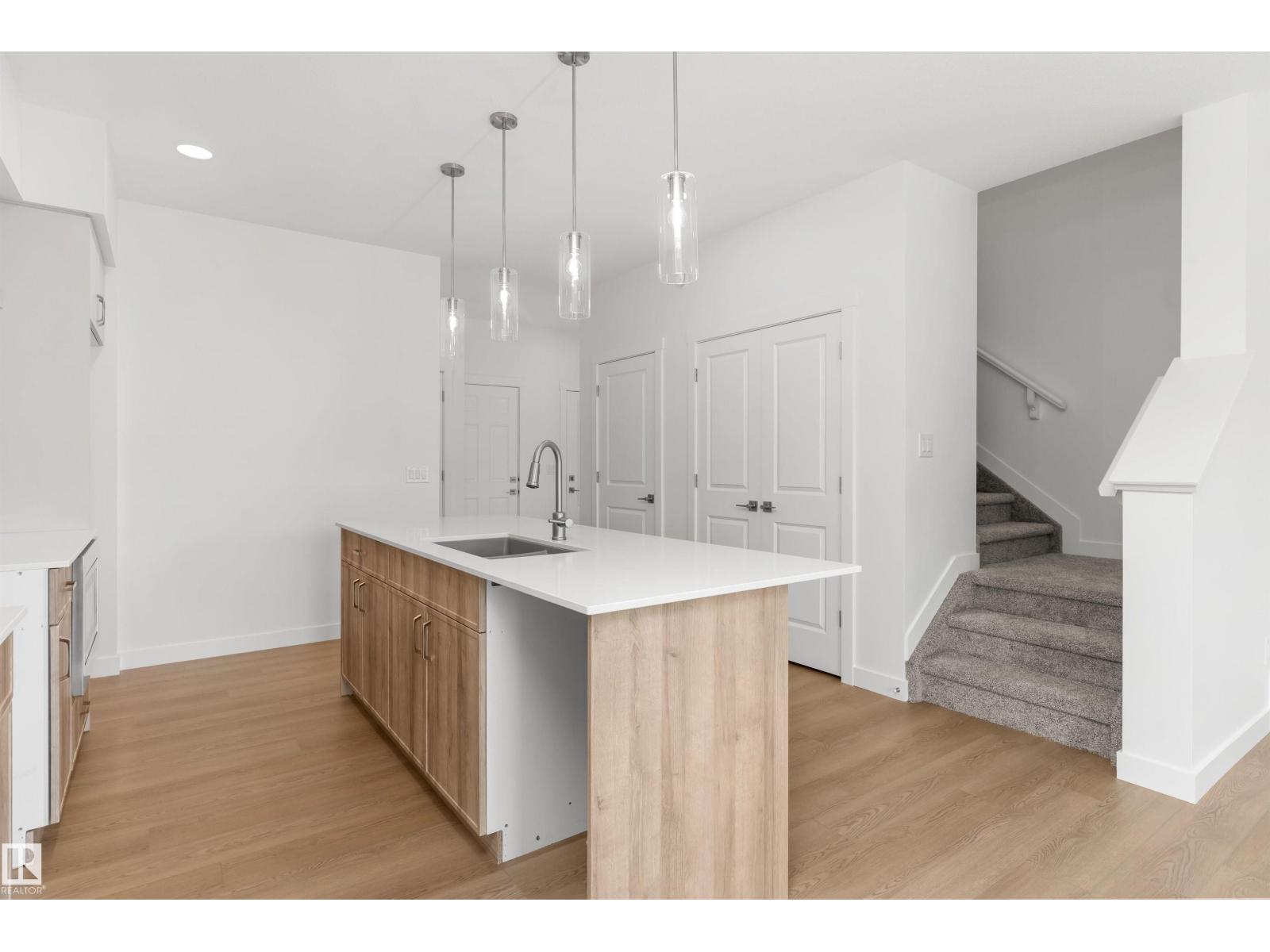 1054 CRISTALL CR SW - 9